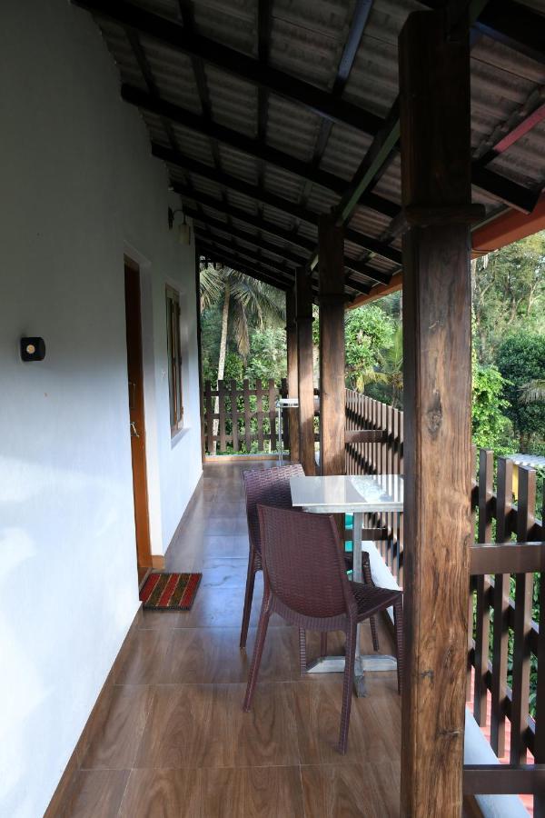 River View Guest House 马迪凯里 外观 照片